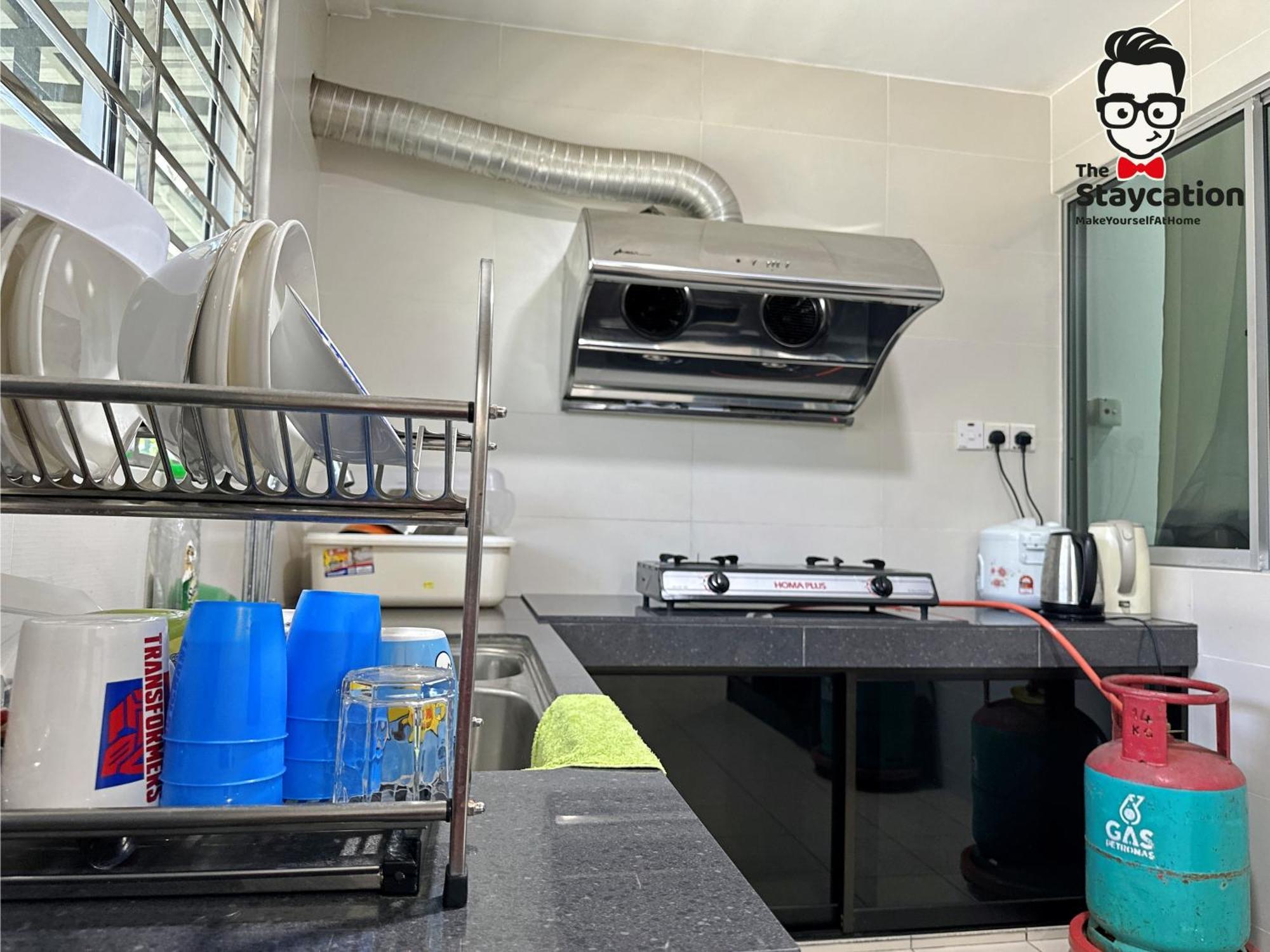 Staycation Homestay 15 Kch City Mall Landed House Kuching Zewnętrze zdjęcie